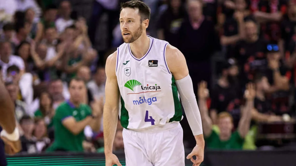 Tyler Kalinoski, con Unicaja hasta 2027