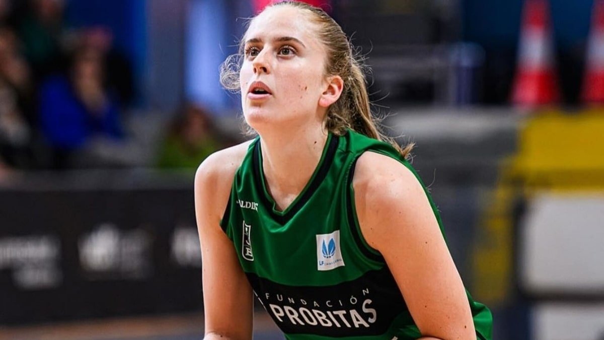 Laura Piera, jugadora de baloncesto del Joventut de Badalona de LF Endesa