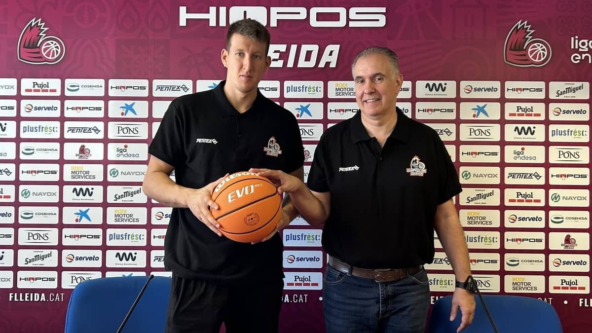 Luka Božić, jugador de baloncesto de Hiopos Lleida, Liga Endesa