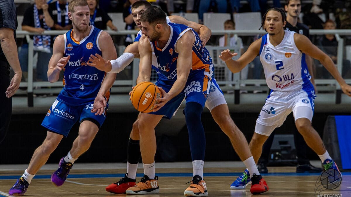 ¿Cómo se han reforzado los equipos de Primera FEB? Análisis de la Liga tras 10 partidos