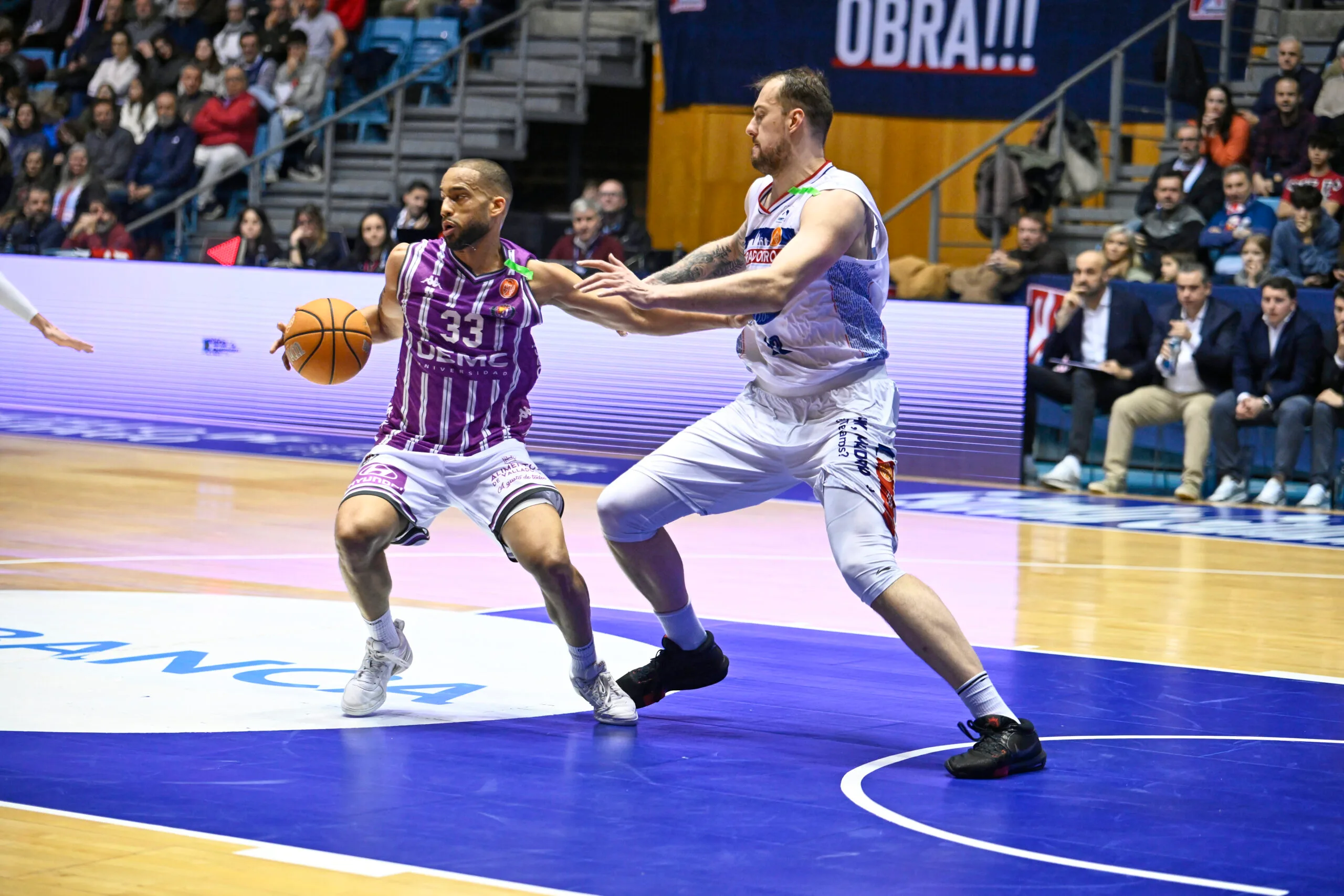 El Obradoiro sufre para vencer al Valladolid (91-79)