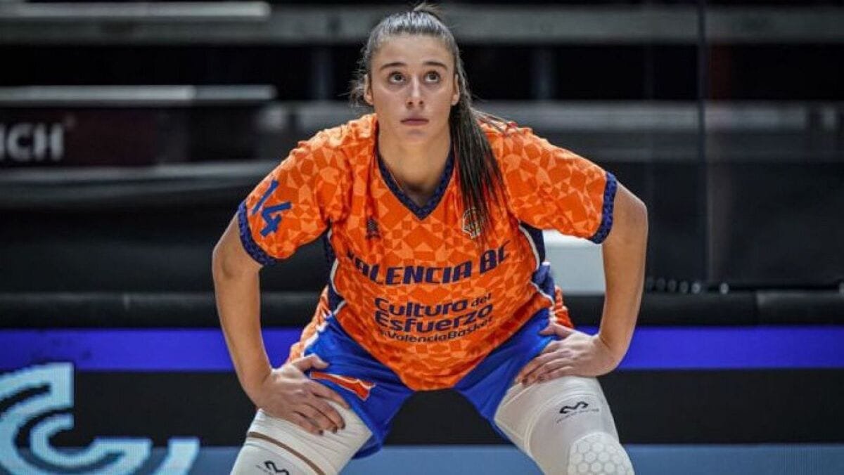 Raquel Carrera WNBA