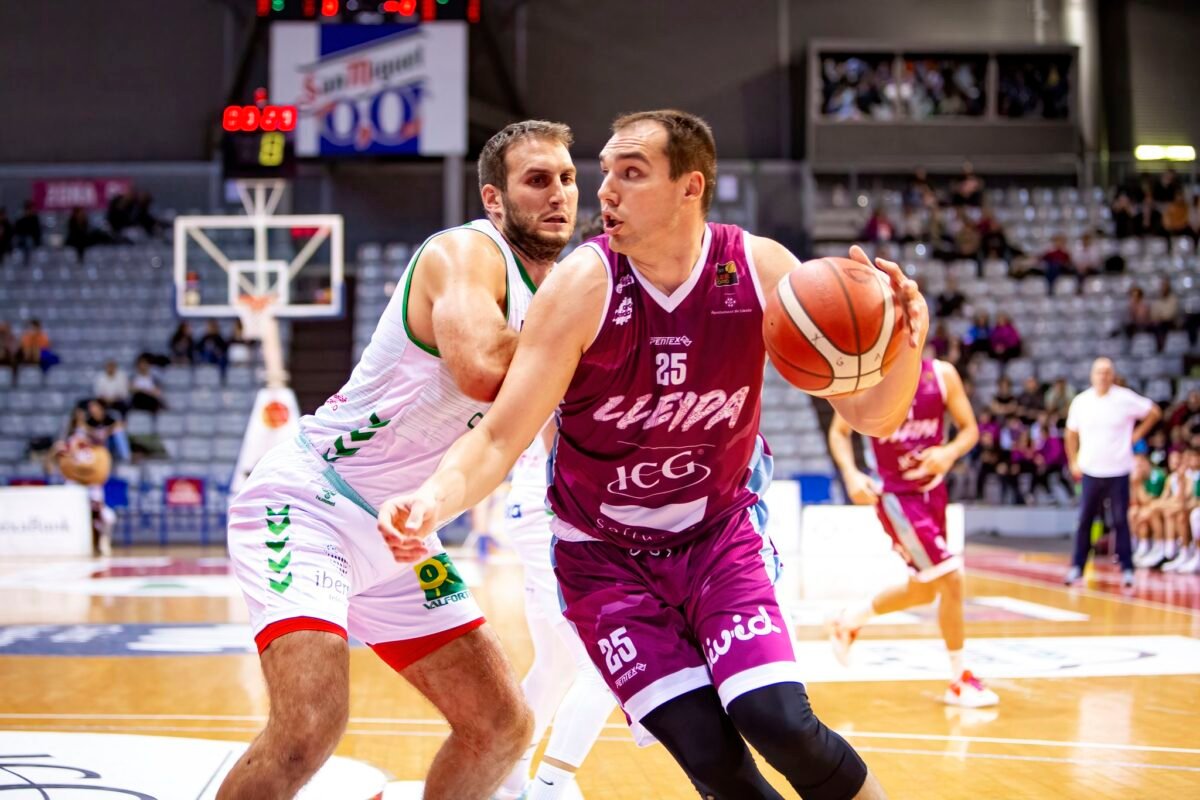 Cameron Krutwig Hiopos Lleida