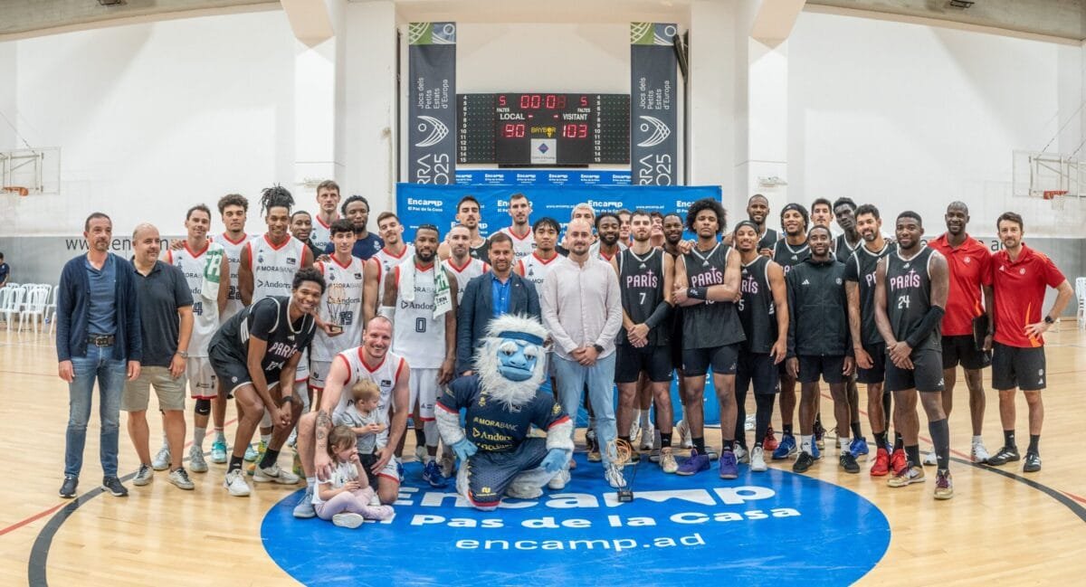 MoraBanc Andorra Paris Basketball Encamp