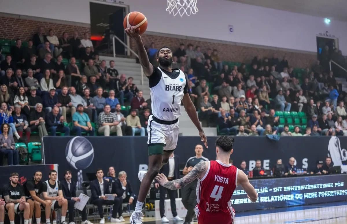 Los «osos» se comen a Casademont y suman la primera (90-75)