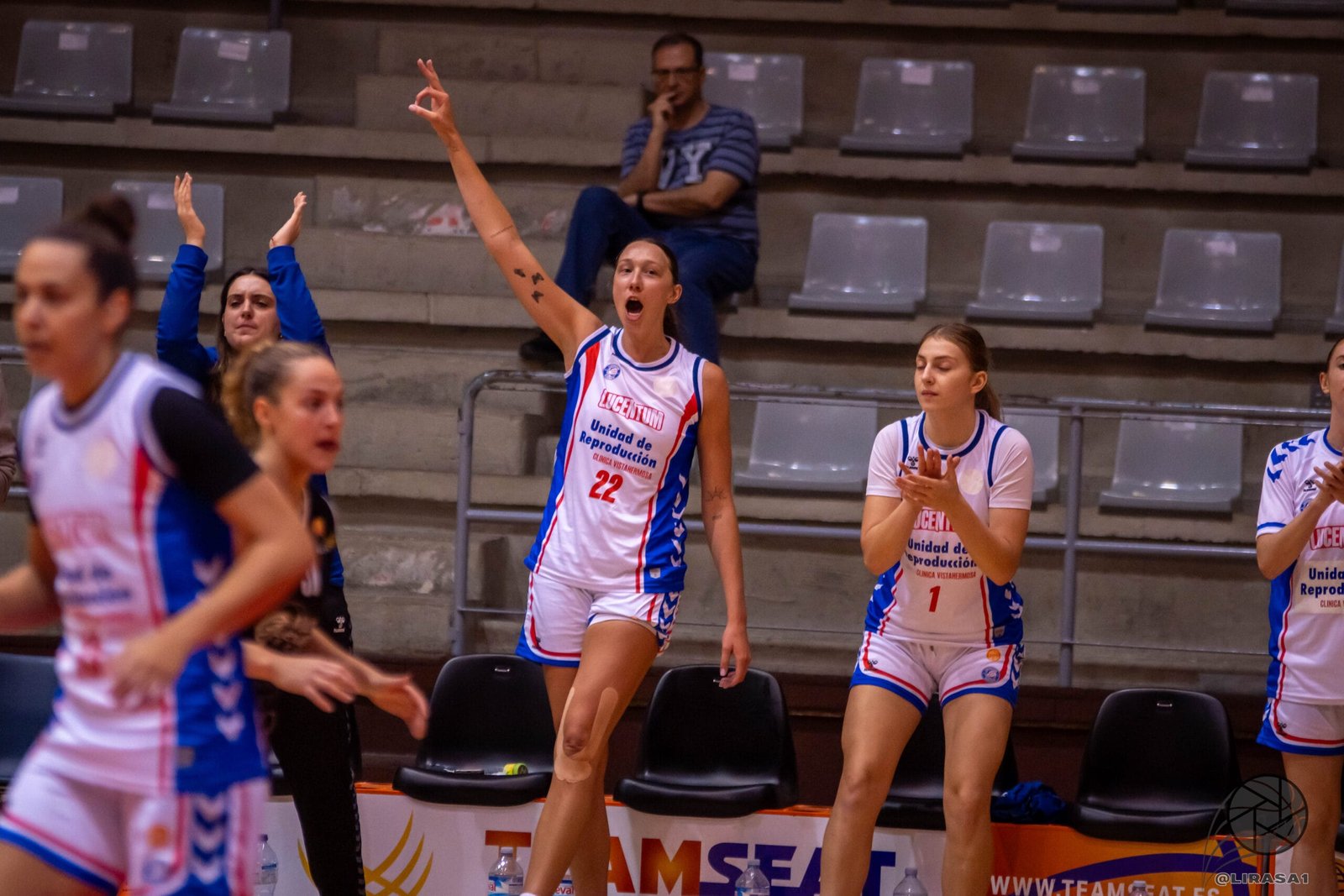 Galería – El UR Lucentum consolida su liderato en Alcoi