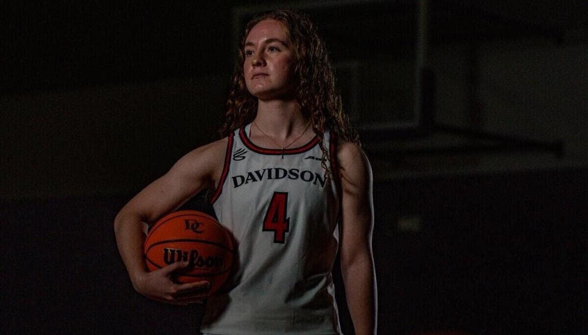 Elena Álvarez – «Quiero dar mi máximo para ganarme todos los minutos posibles»