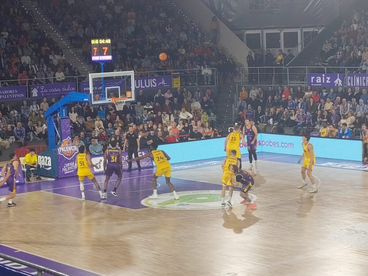 Súper Agropal Palencia-Movistar Estudiantes. Antideportiva a los incívicos