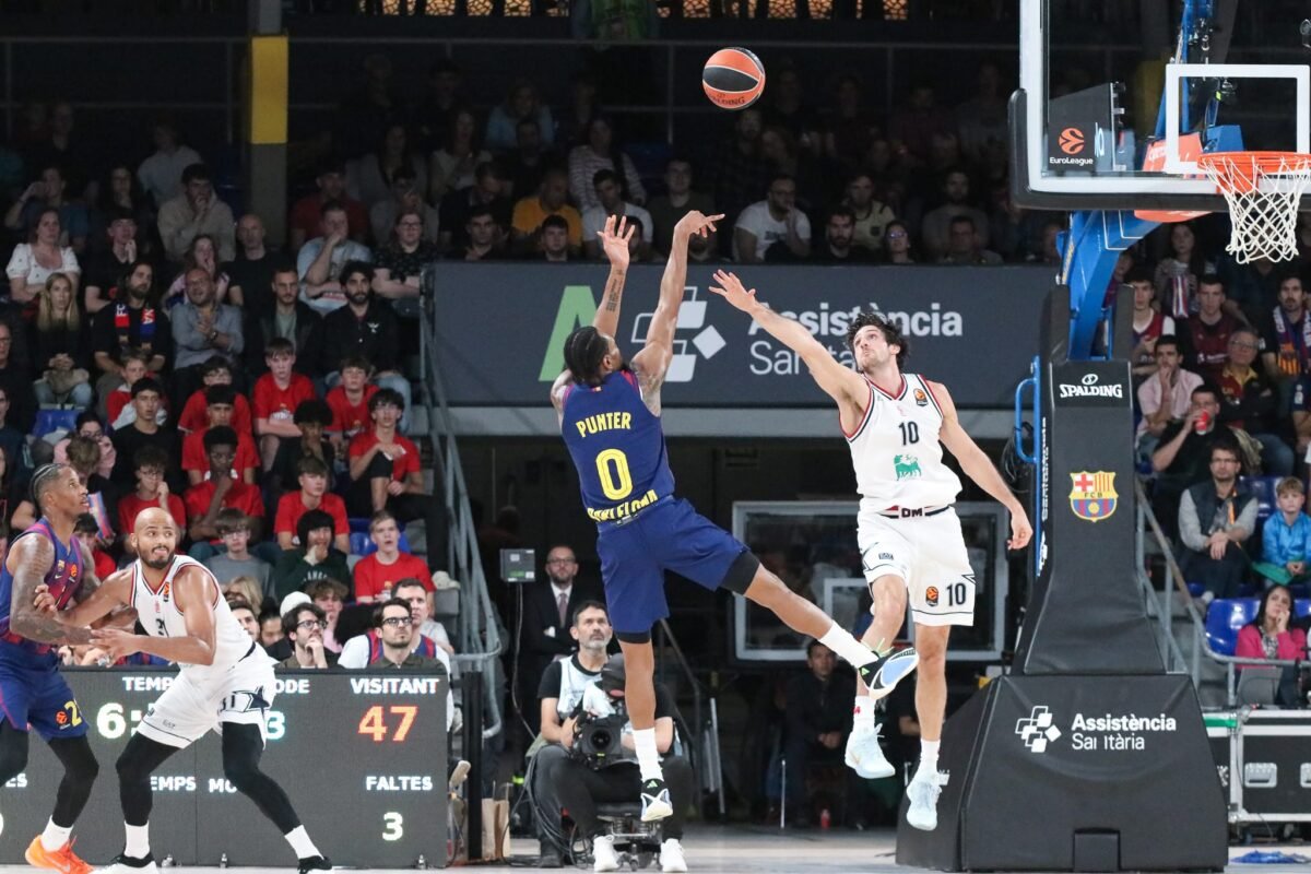 Galería – El Barça sale vivo del Palau en un partido con final de infarto