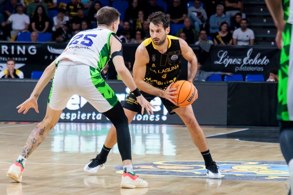 La Laguna Tenerife demuestra su fuerza ante Tofas Bursa (80-70)
