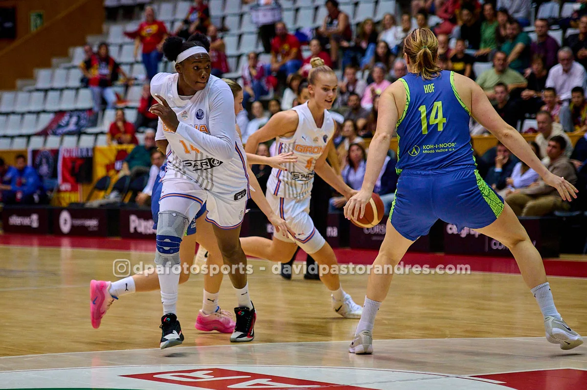 Galería – Spar Girona sigue demostrando lo grande que es