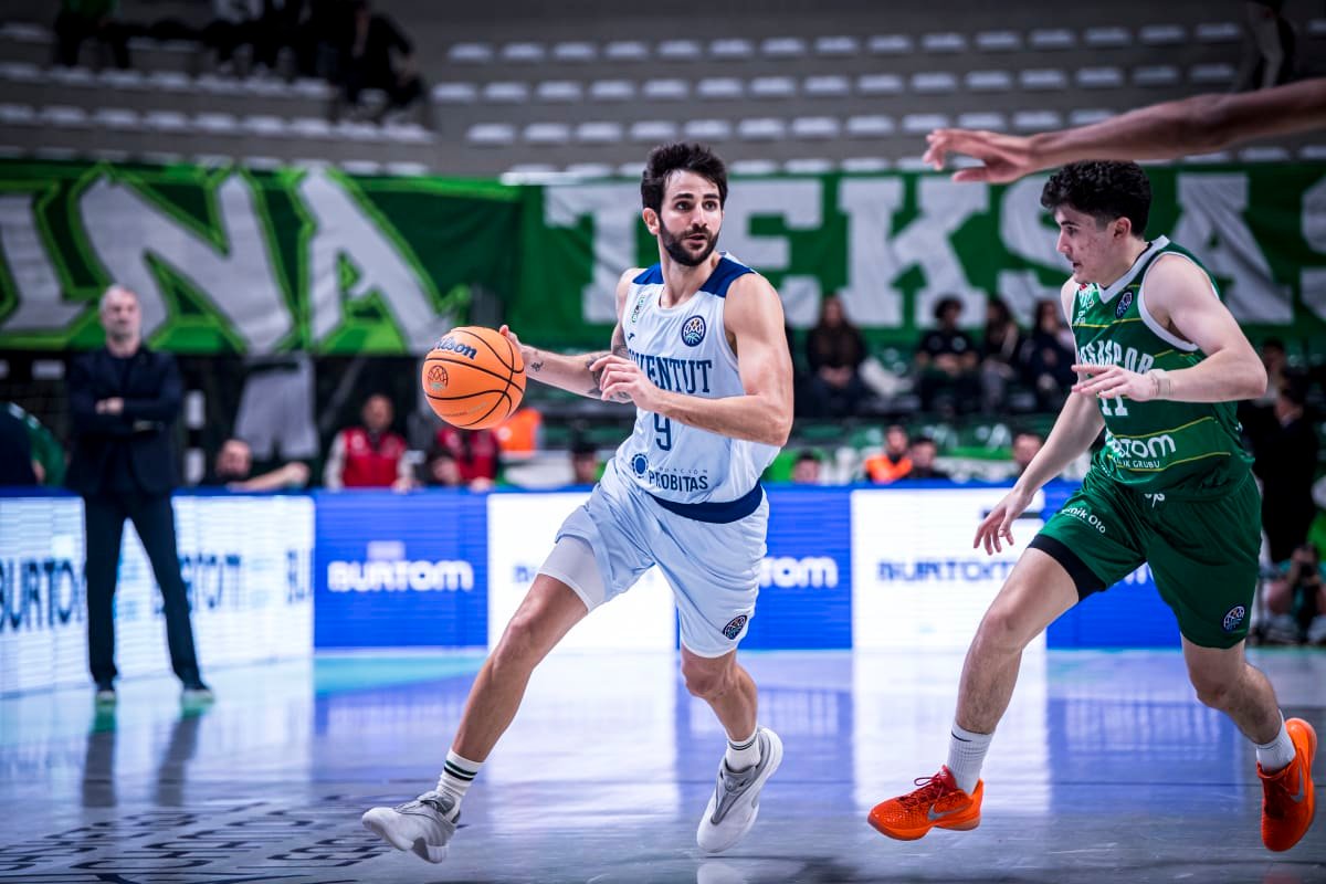 Ricky Rubio guía a la Penya en la BCL (68-79)