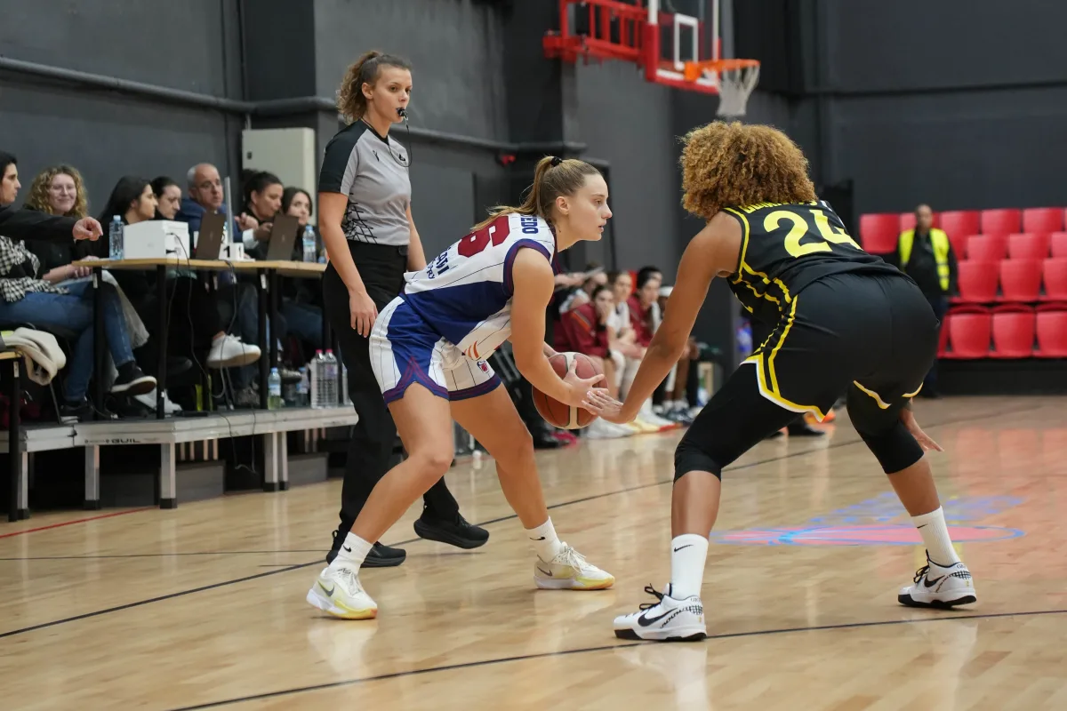 Lointek Gernika Bizkaia pierde pero se adjudica el segundo puesto (62-64)