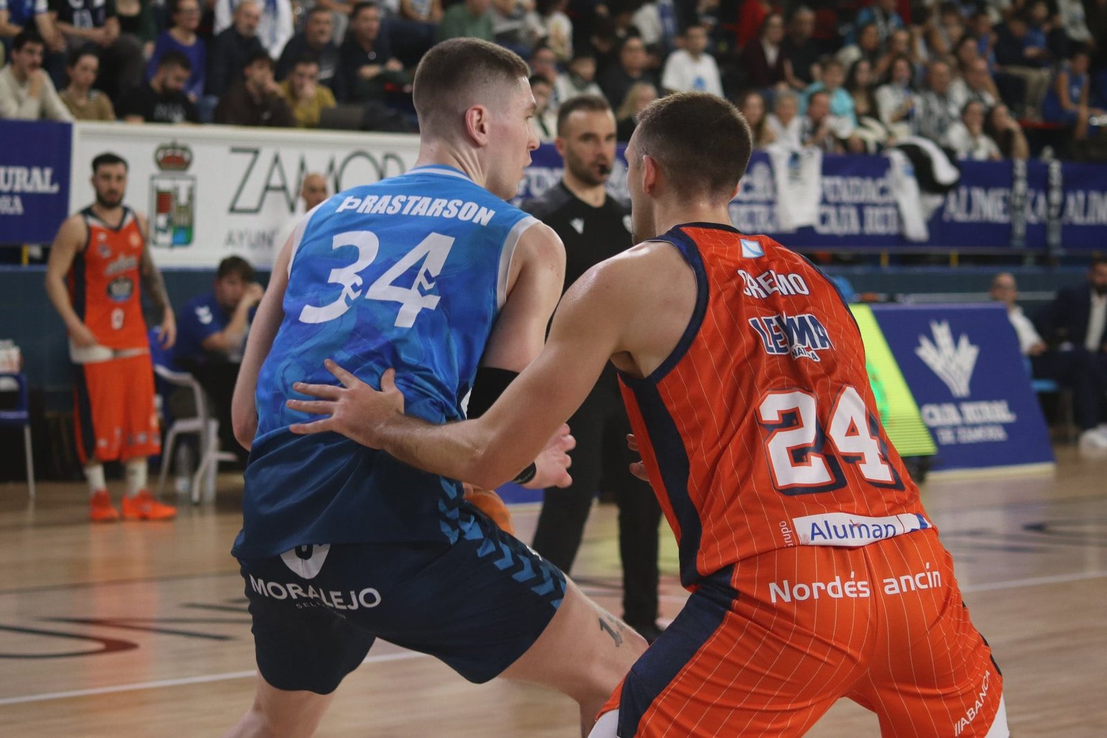 Leyma Coruña sigue con velocidad de crucero (69-81)