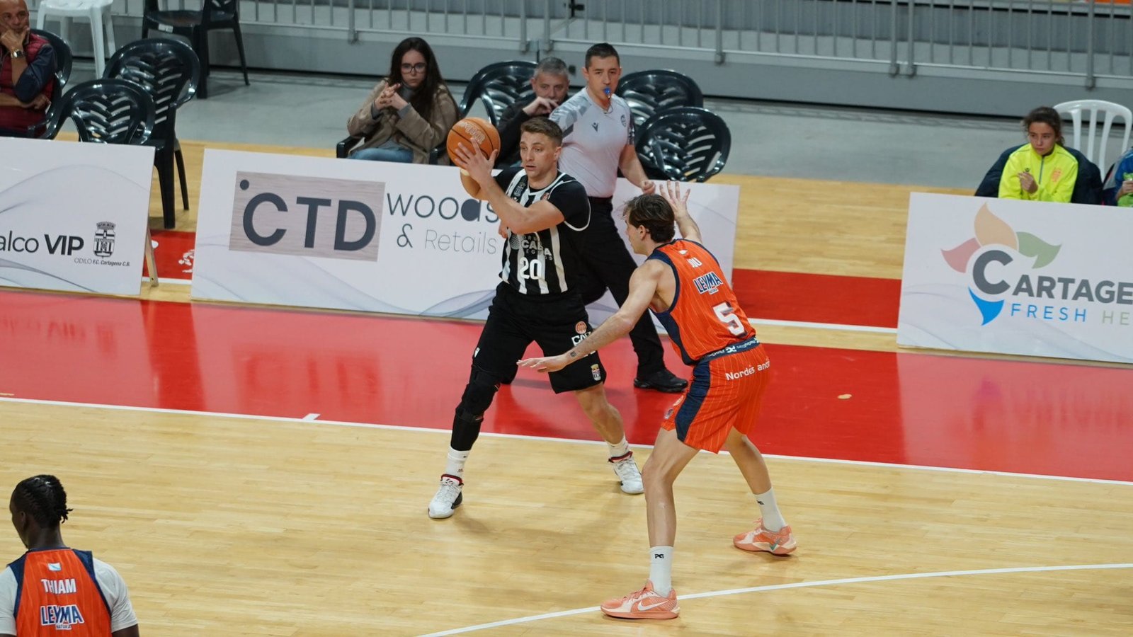 Un Leyma Coruña intratable (80-89)