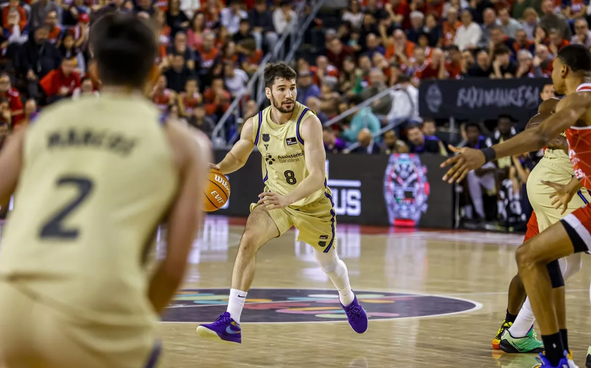 El Barça impone su superioridad ante un BAXI Manresa en cuadro (62-89)