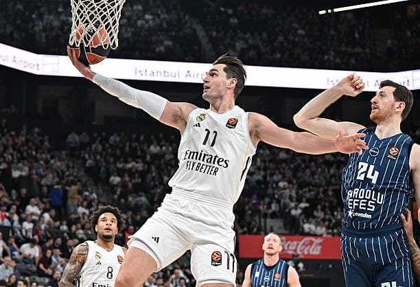 El Madrid compite como visitante con éxito (75-81)