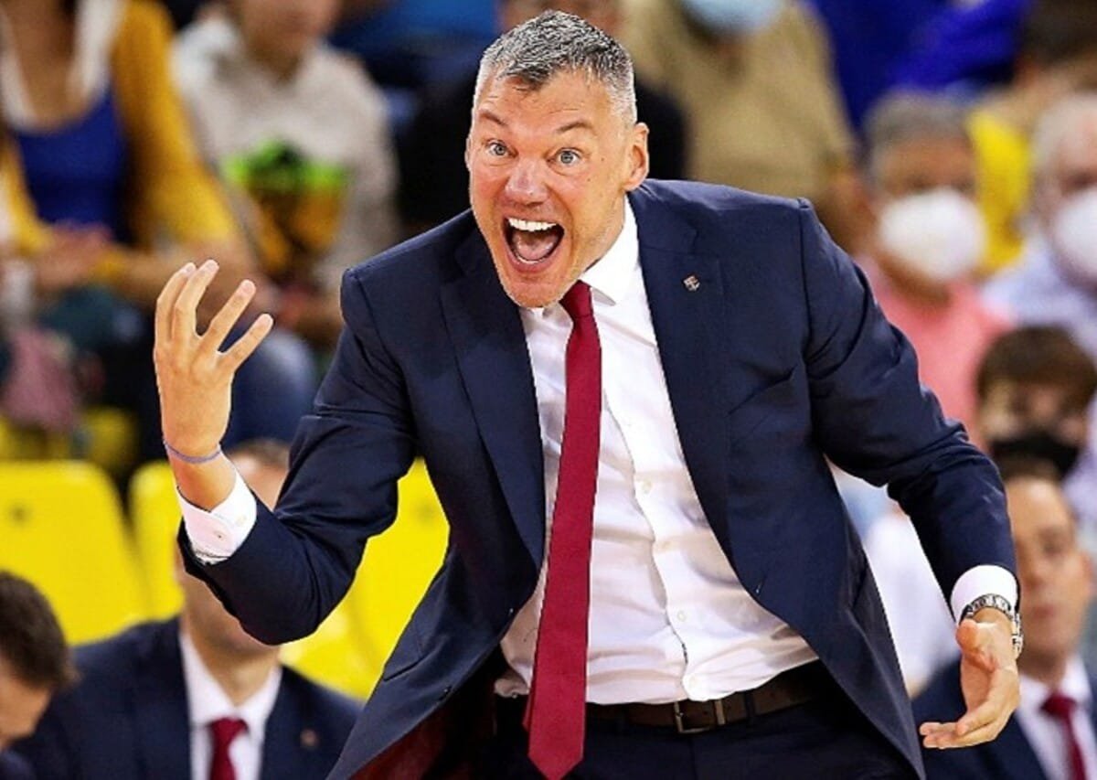 Arquitectos del Banquillo: Construir desde el Liderazgo