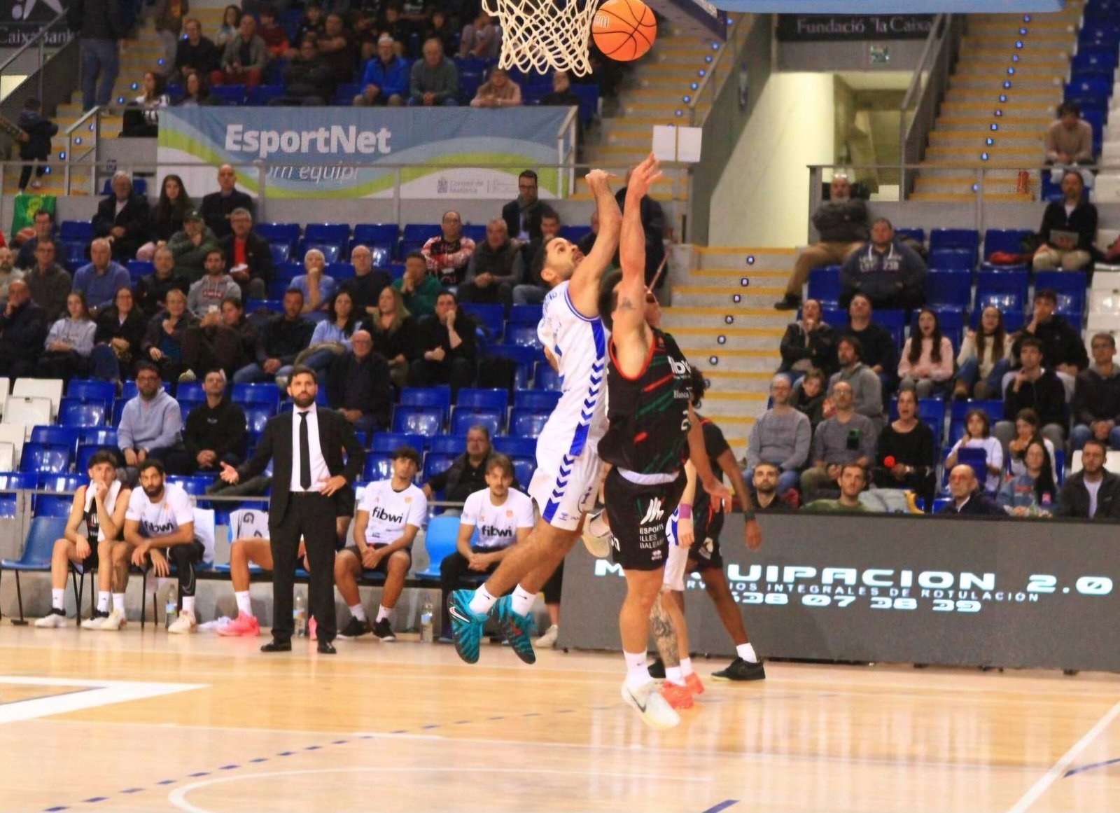 Súper Agropal Palencia vuelve a vencer en Palma (86-93)