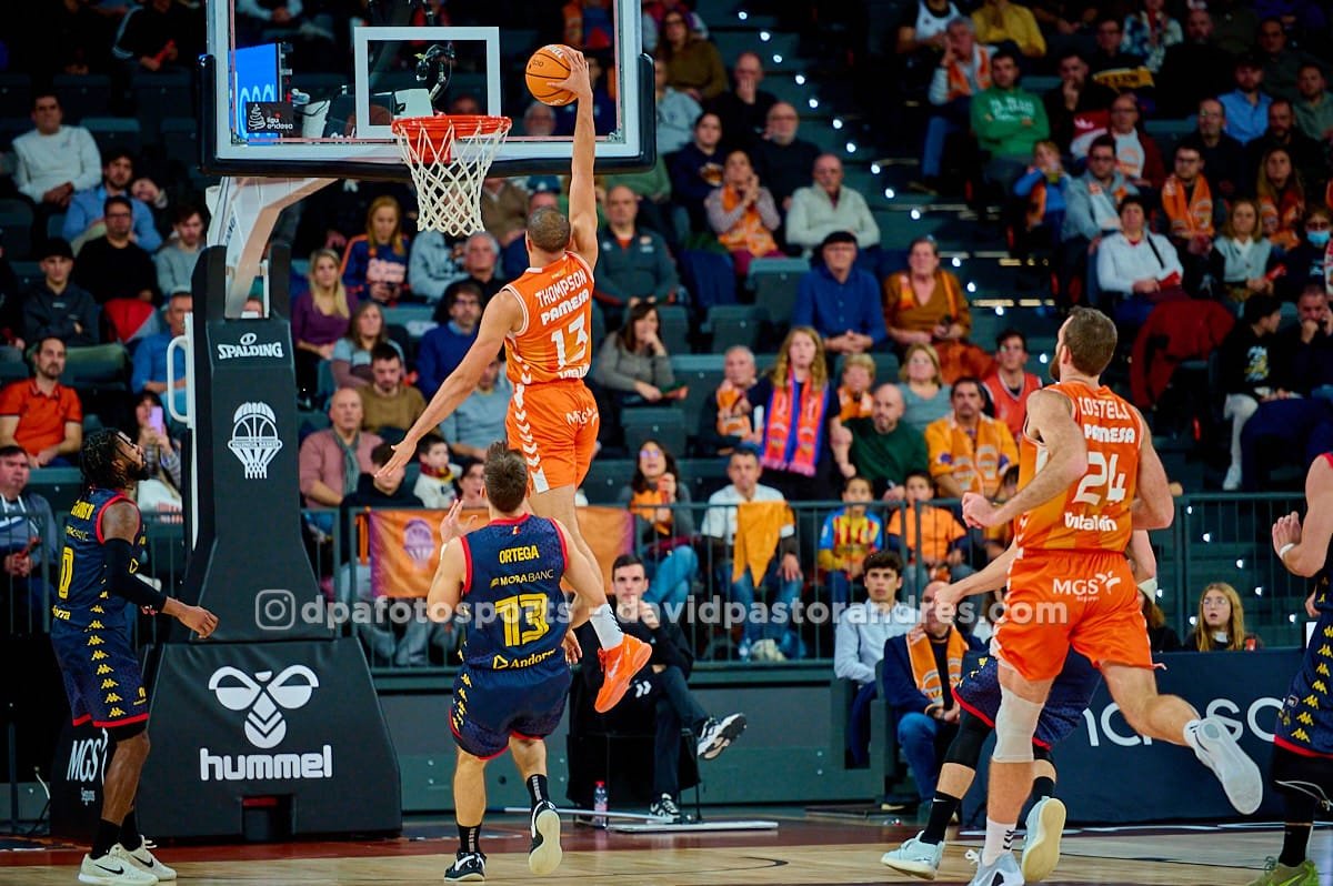Galería – Valencia Basket suma un nuevo triunfo en el Roig Arena