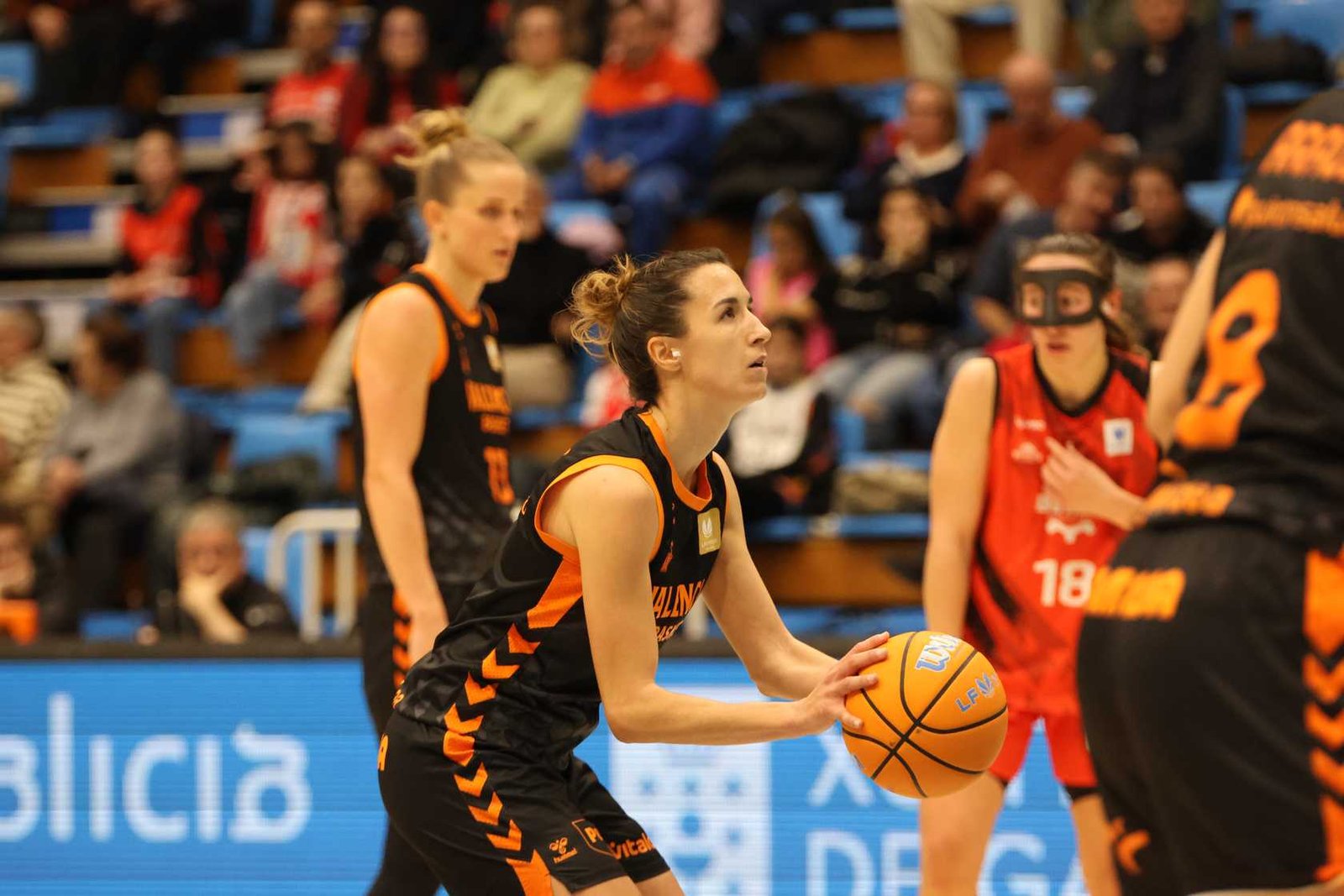 Valencia Basket resiste en su visita a Lugo (75-78)