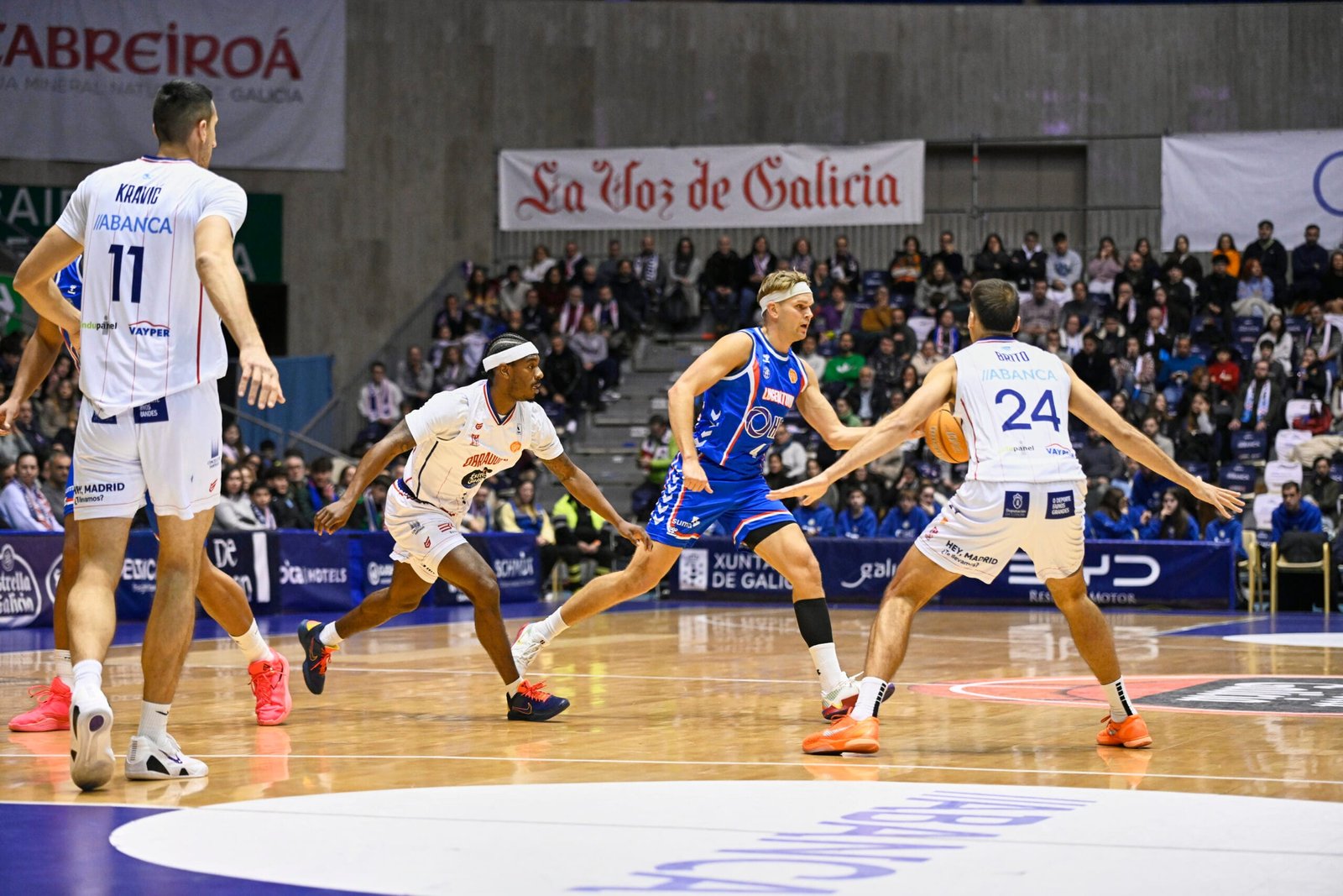 Obradoiro logra un sufrido triunfo ante Alicante (87-75)