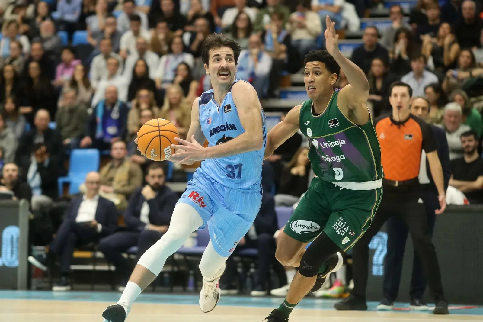 Andric y el Breogan les da de su medicina al Unicaja (98-82)