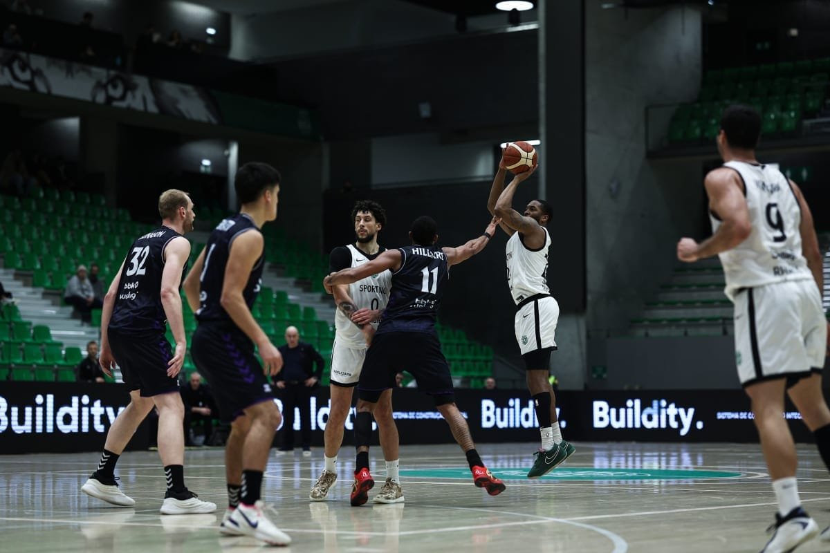 Bilbao gana en Lisboa para sacar billete a cuartos (72-90)