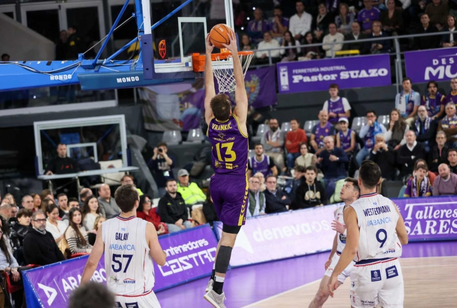 Obradoiro se lleva el primer round (85-87)