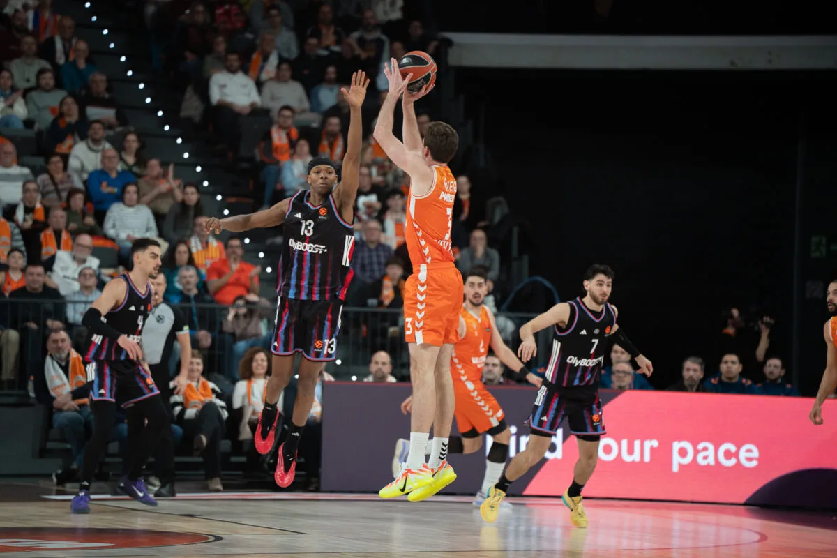Galería – Valencia Basket vence y nosotros estamos de estreno