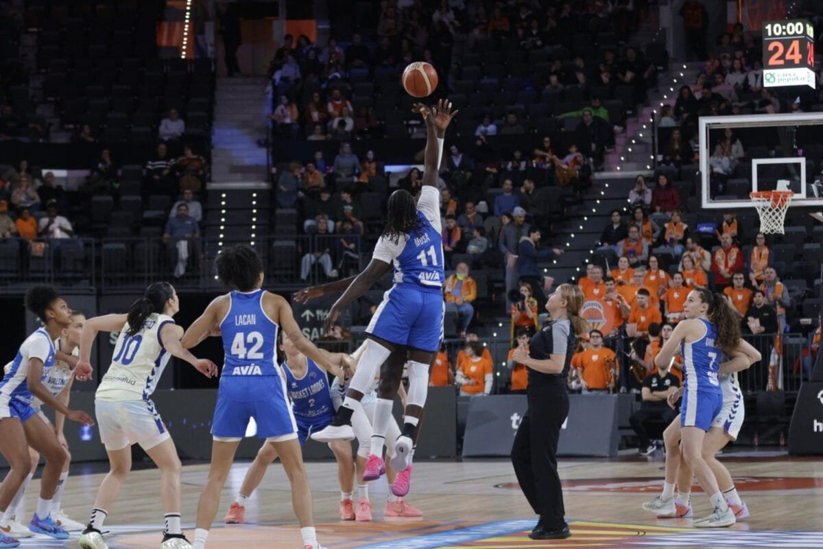 Valencia Basket cae ante Landes y se complica la Euroliga (72-76)