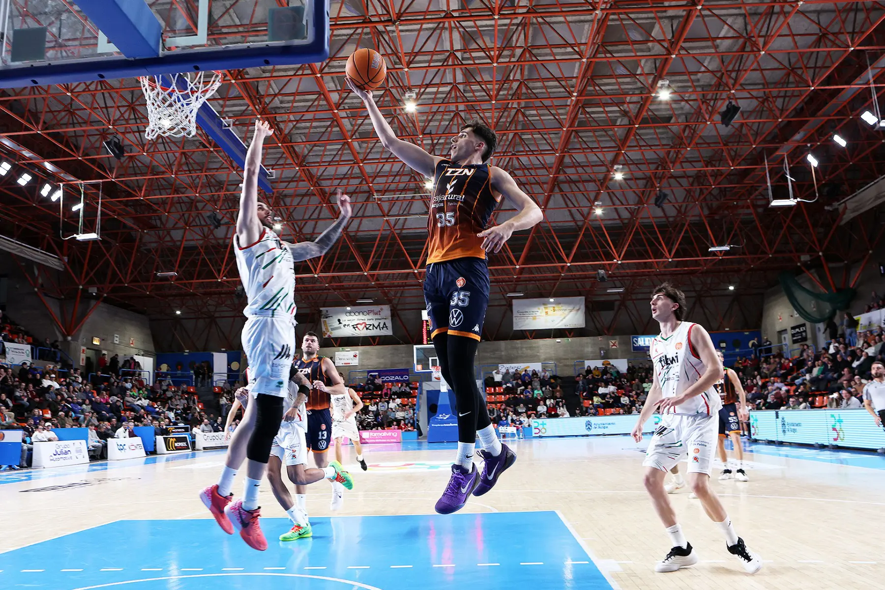 Victoria del Tizona en un viernes para creer (80-76)