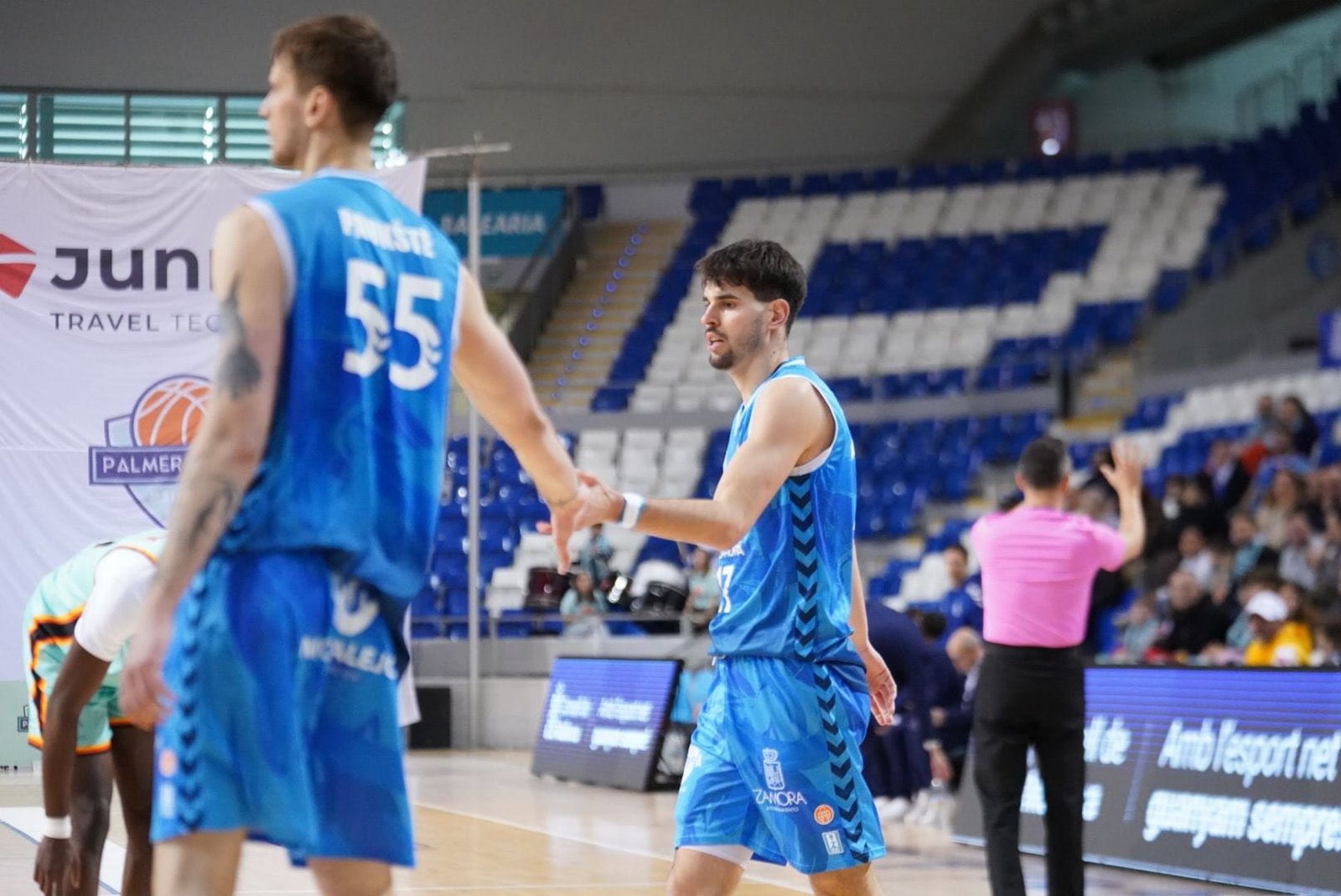 Caja Rural CB Zamora se lleva el duelo en su visita a Son Moix (92-95)