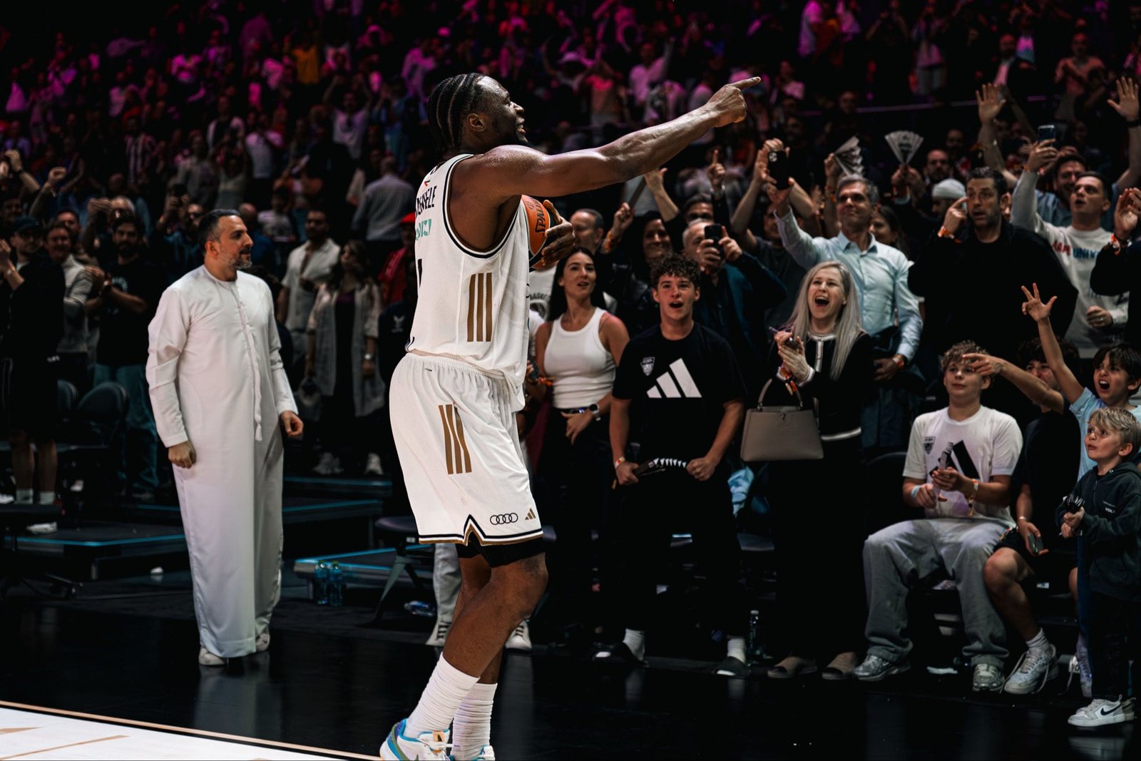 Dubai Basket sorprende al Olympiacos tras prórroga (108-98)