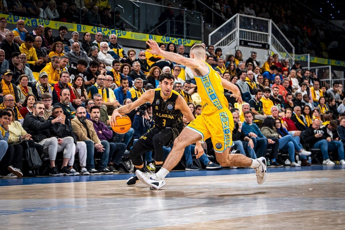 Dreamland Gran Canaria se lleva el derbi canario en Champions (72-70)