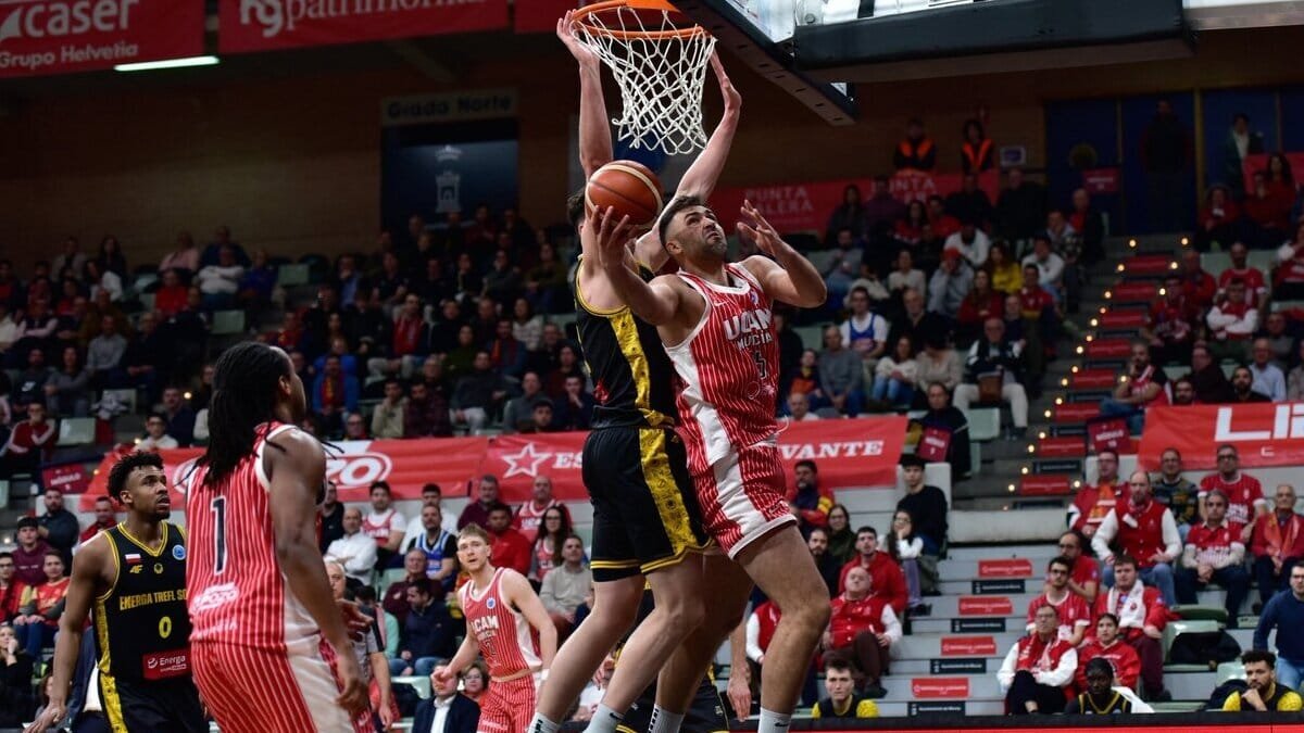 UCAM Murcia asegura el liderato con un triunfo ante Sopot