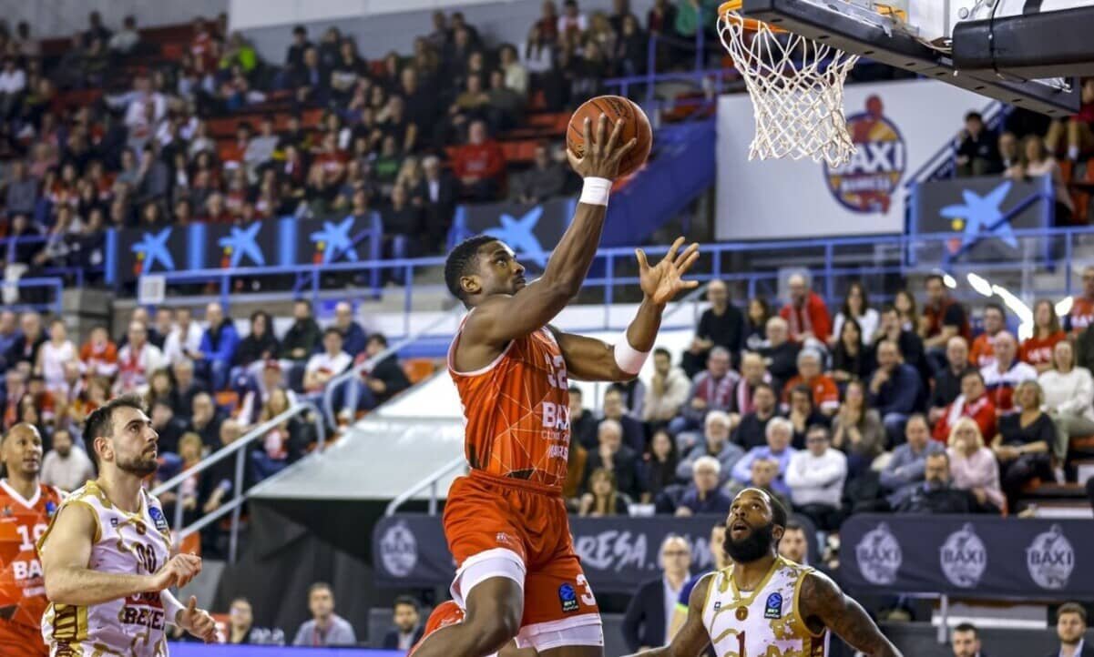 Un último cuarto para olvidar condena al BAXI Manresa ante Reyer Venice (75-91)