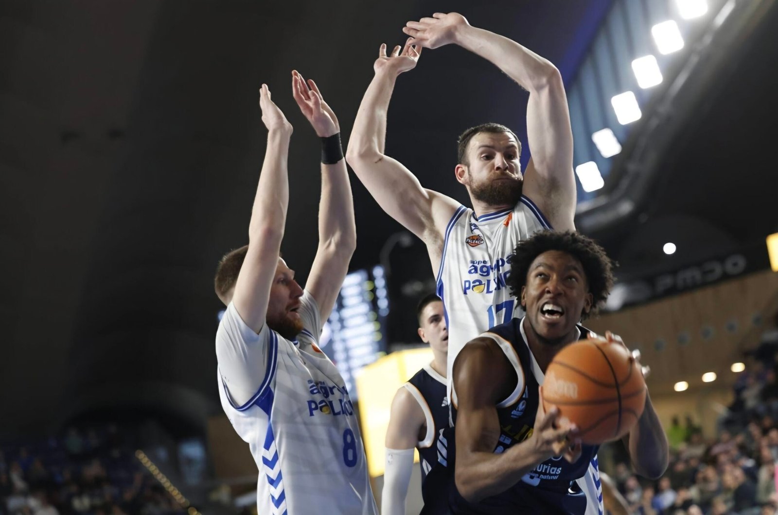 Súper Agropal Palencia vence con autoridad en Oviedo (61-76)