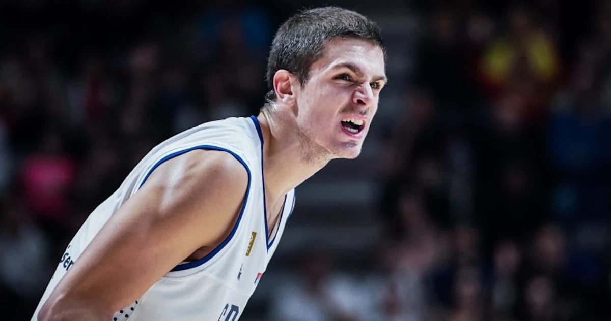 Estrella Roja incorpora al joven talento Nikola Djurisic