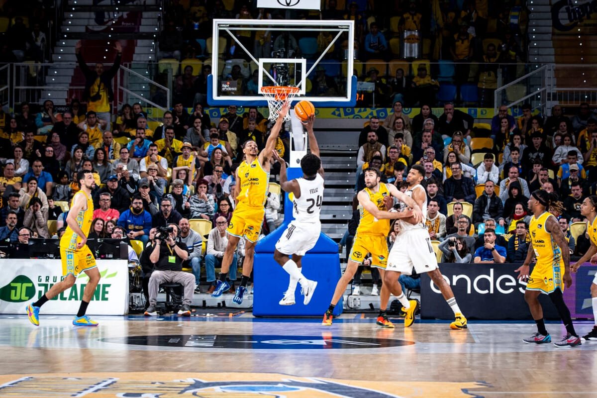 El Real Madrid es feliz gracias a Andrés (80-82)