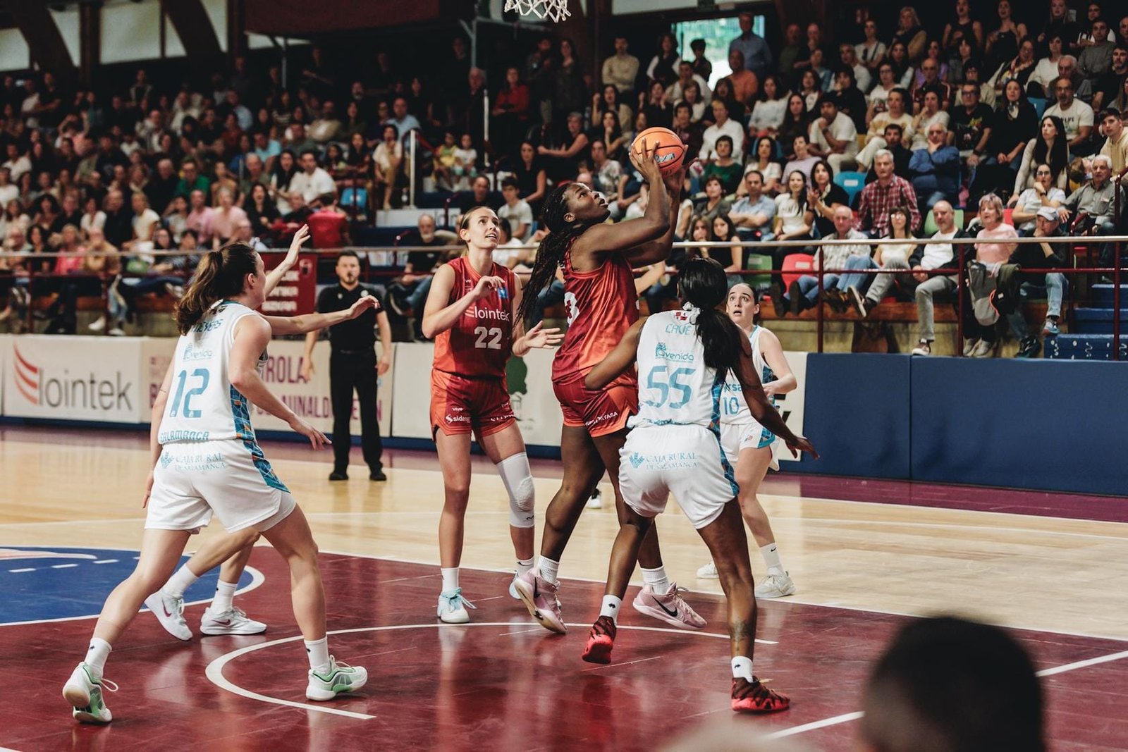 Lointek Gernika Bizkaia termina la temporada con una sonrisa (86-75)