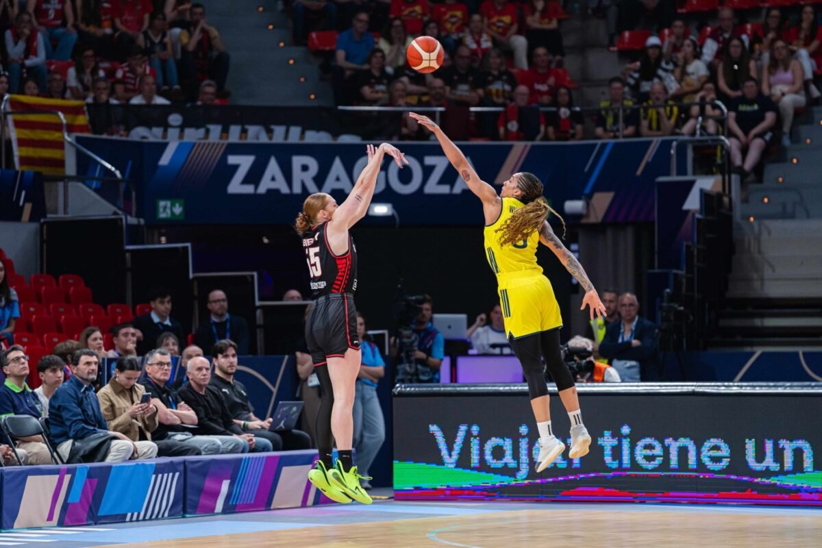 Galería – Spar Girona cierra su Euroliga con el campeón