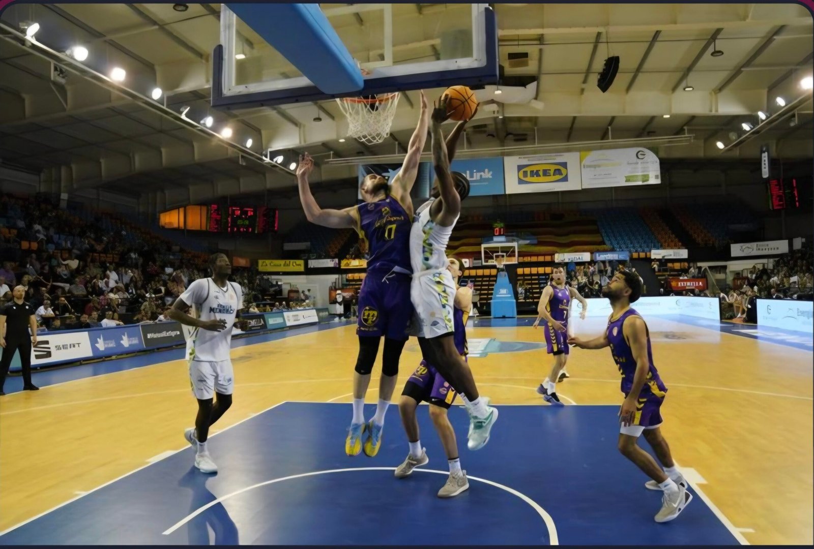 Súper Agropal Palencia se lleva la victoria en Menorca (67-72)
