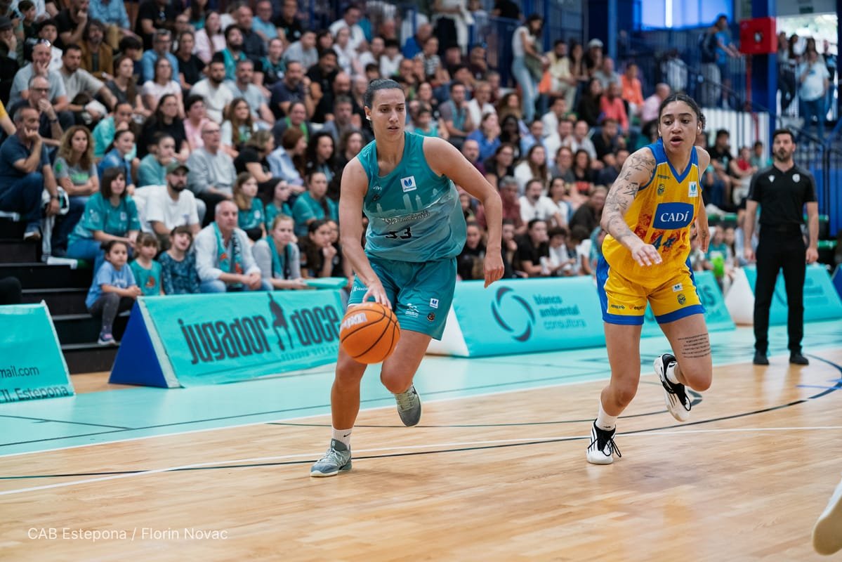 Los triples de Lucía Rodríguez seguirán levantando el Pineda la temporada 2026/27