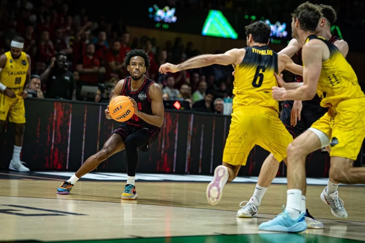 Rytas Vilnius gana al Tenerife en un partido físico (87-69)