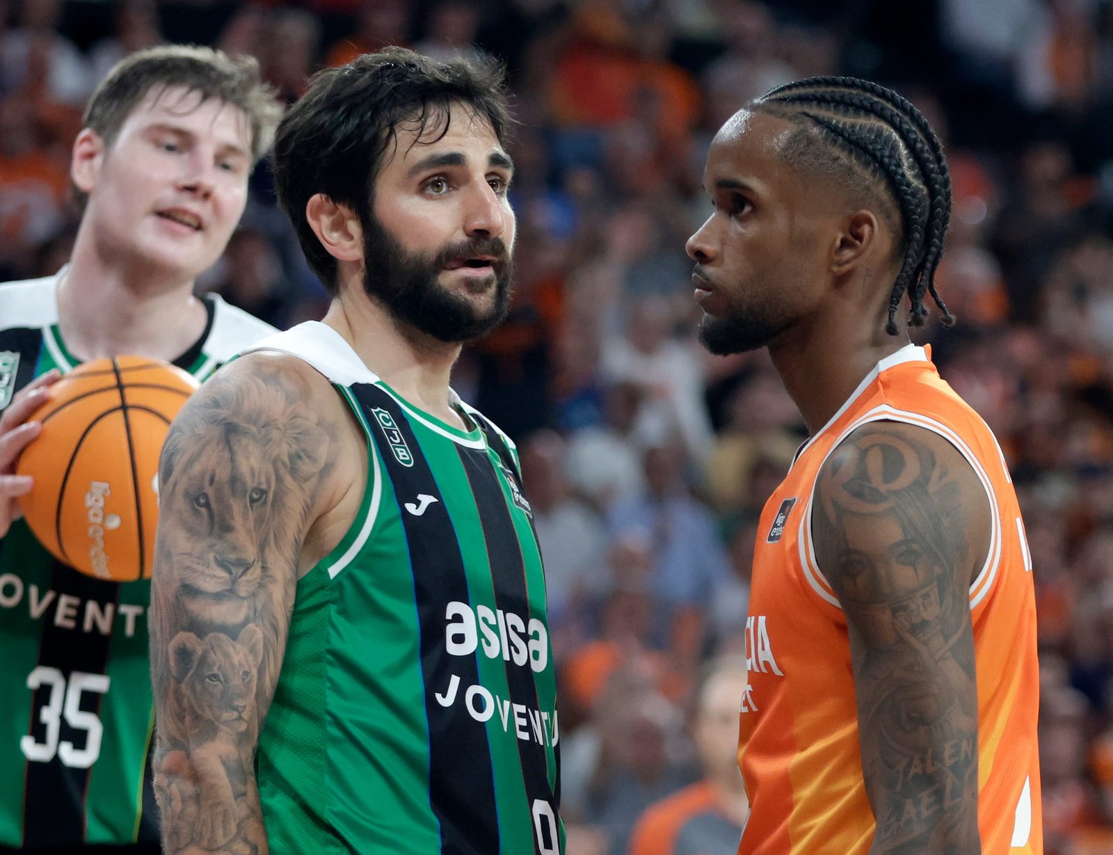 Una oda al baloncesto deja a Valencia Basket 1-0 en la serie
