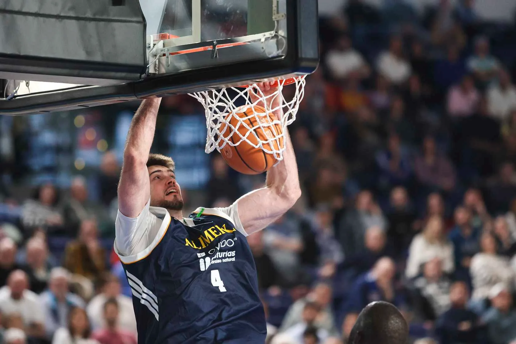 Alonso Faure renueva con Alimerka Oviedo