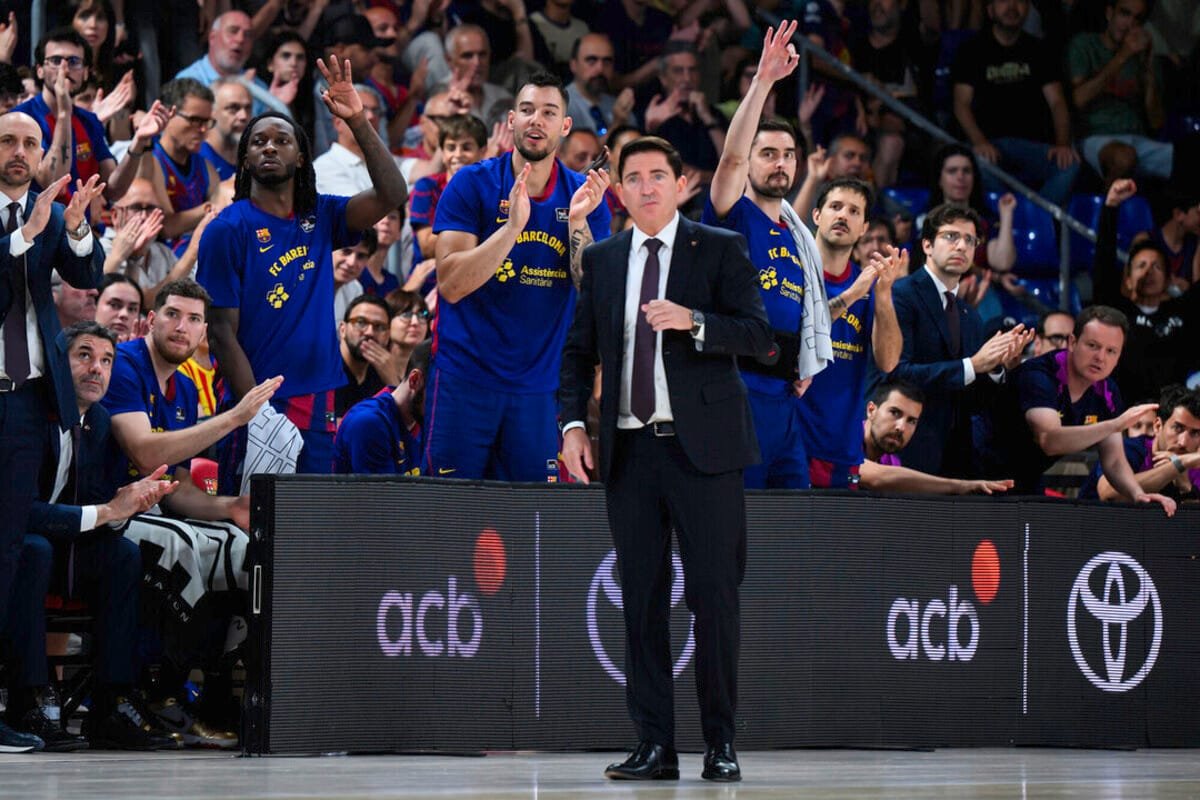 El Barça manda un aviso en el primer partido de semifinales (100-67)