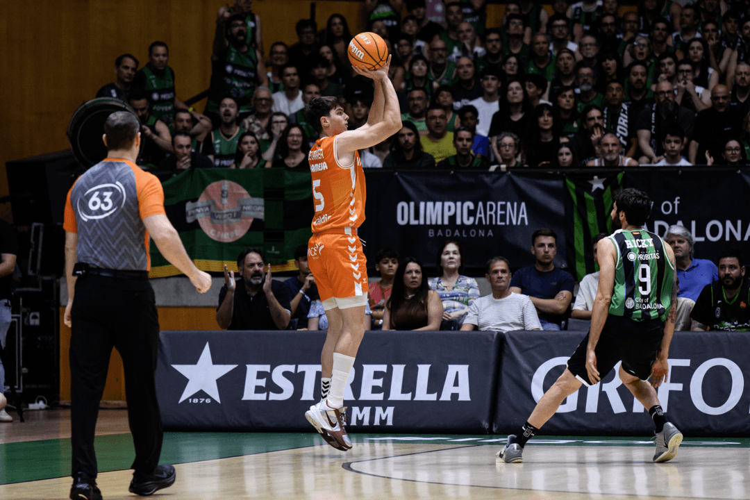 Valencia Basket se cita con el Barça en la Final de la Liga Endesa tras vencer en Badalona por 75-87 (3-0)