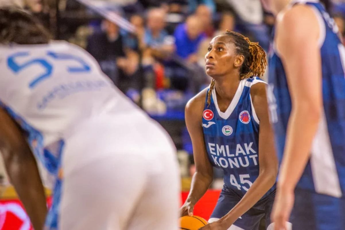 Astou Ndour será el faro de Casademont Zaragoza